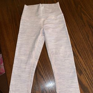 SOLD Lululemon cropped leggings